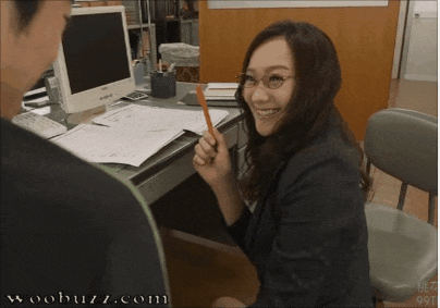 IPX-023 柚月向日葵(Yuzuki Himawari,柚月ひまわり) 办公室的空调忽然打不开了应该怎么办